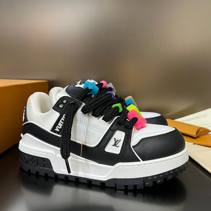 LU Sneakers 2 Color's