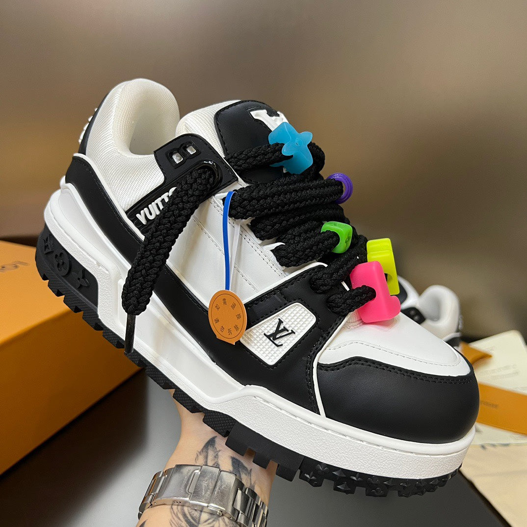 LU Sneakers 2 Color's