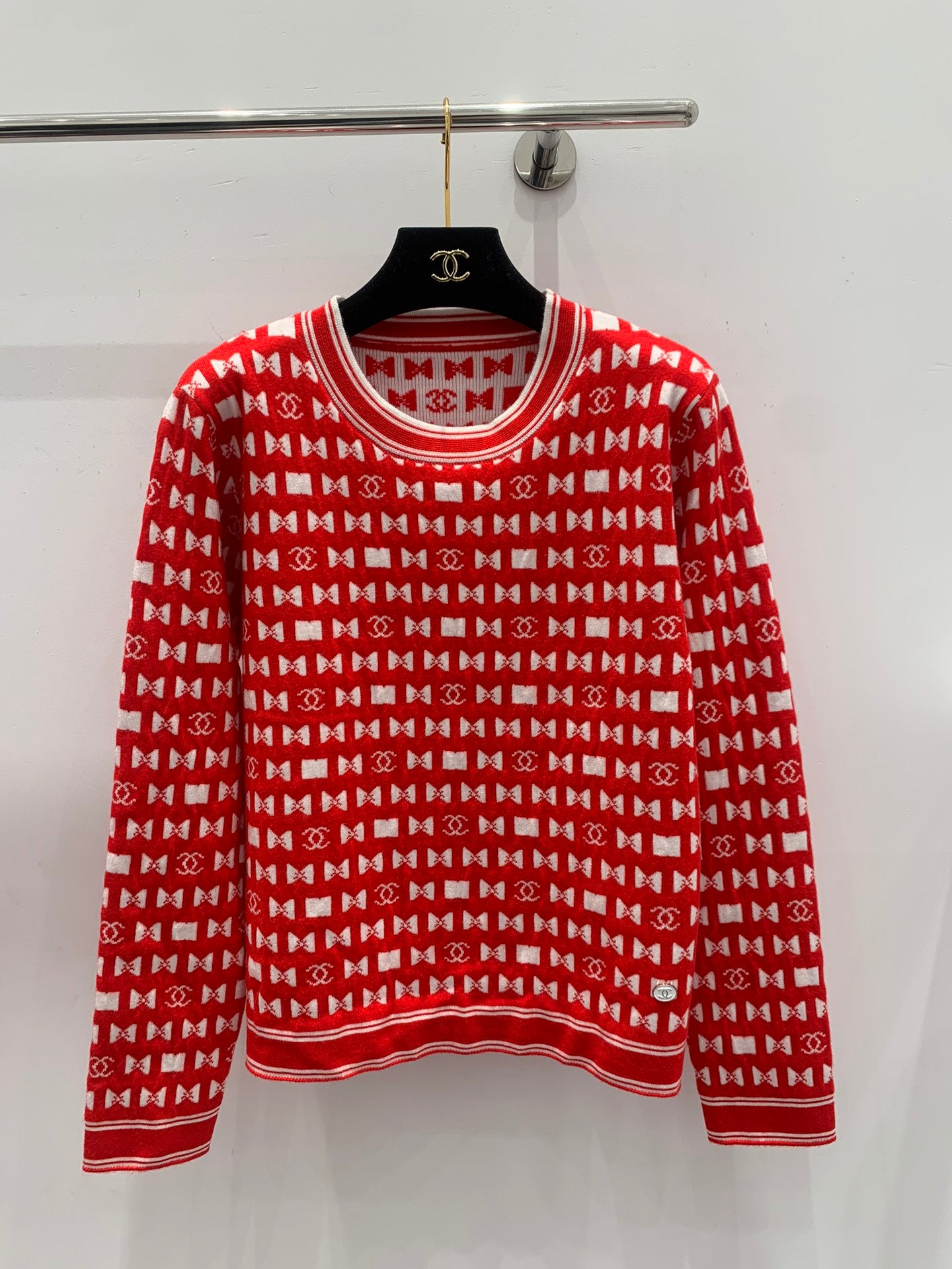 CHL  sweater Woman limited season 2024/25