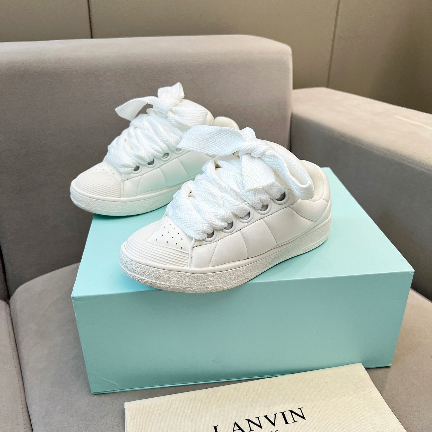 LAN*VIN  Sneakers 2 Color's Woman 42