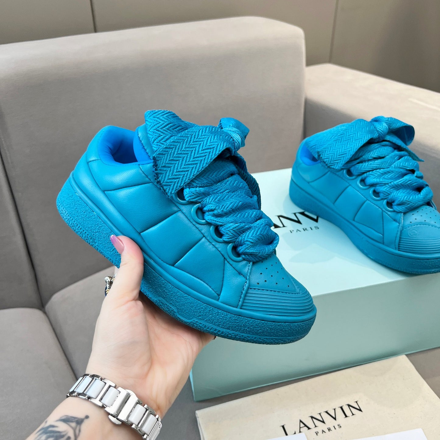 LAN*VIN  Sneakers 2 Color's Woman 42