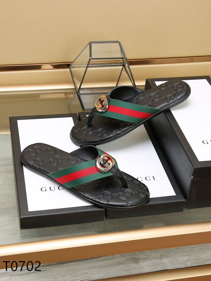 GU Slippers Slider 3 Color 's