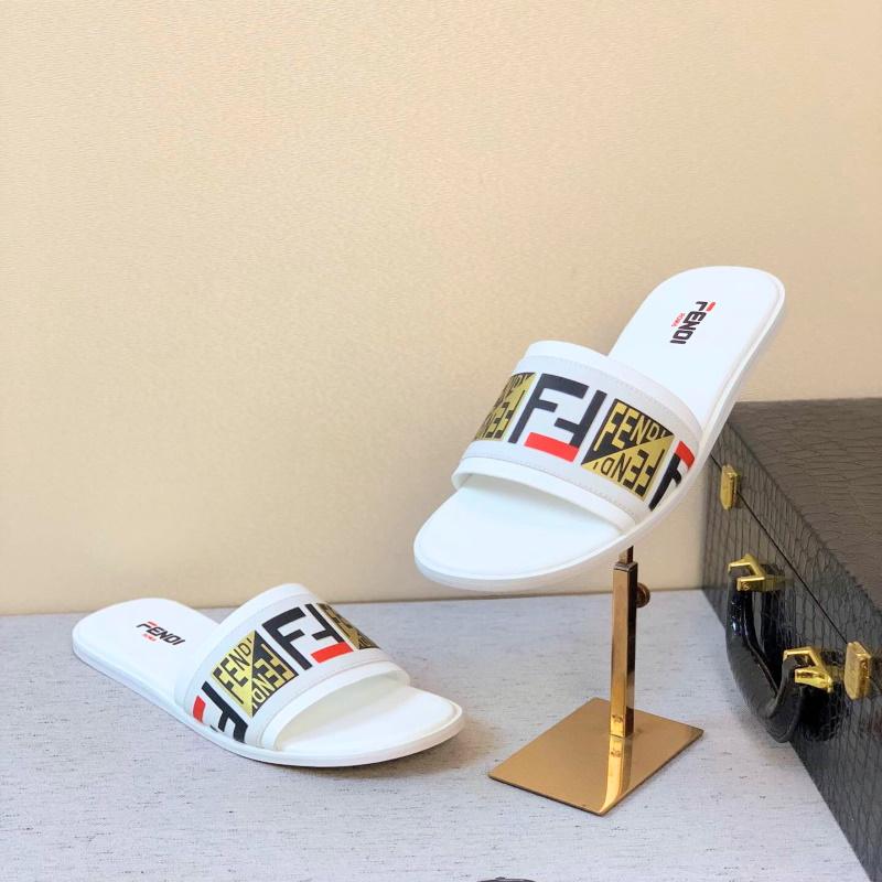 Fen Slippers White