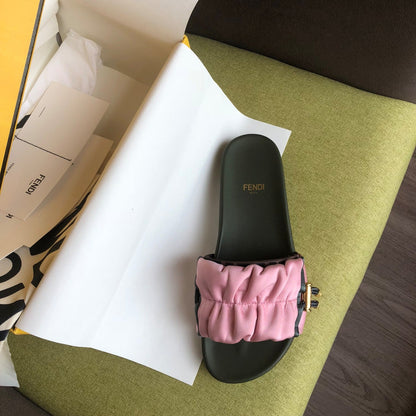 FEN Vertigo Slippers slides