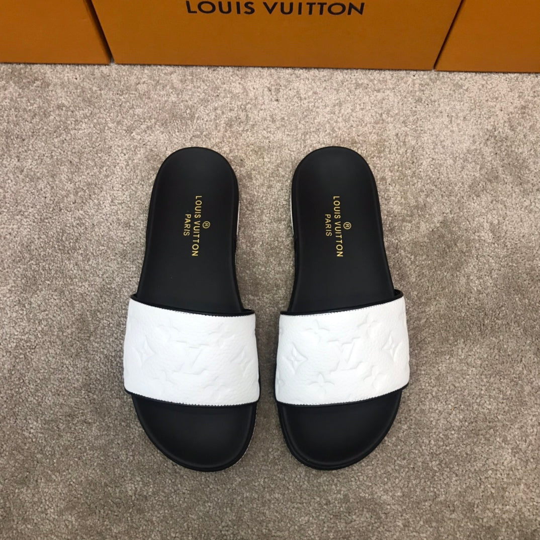 LU Slippers Slide  2 Color 's