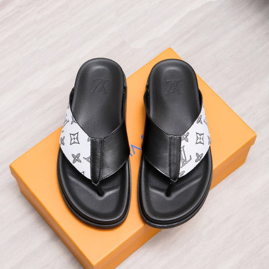 LU Slippers Sliders