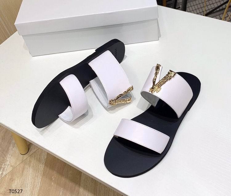 VRC  Slippers White