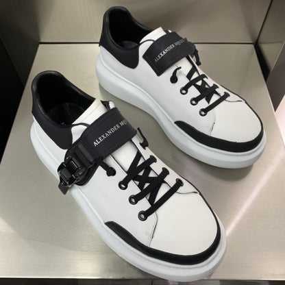 M*queen  Sneakers Black