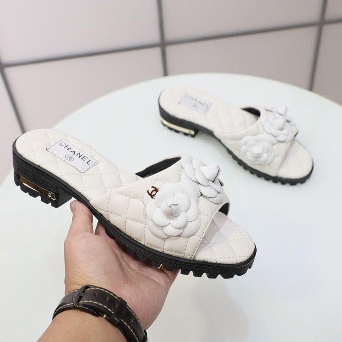 CHL  Slippers Sandals White