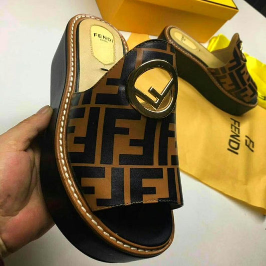 fendi slippers