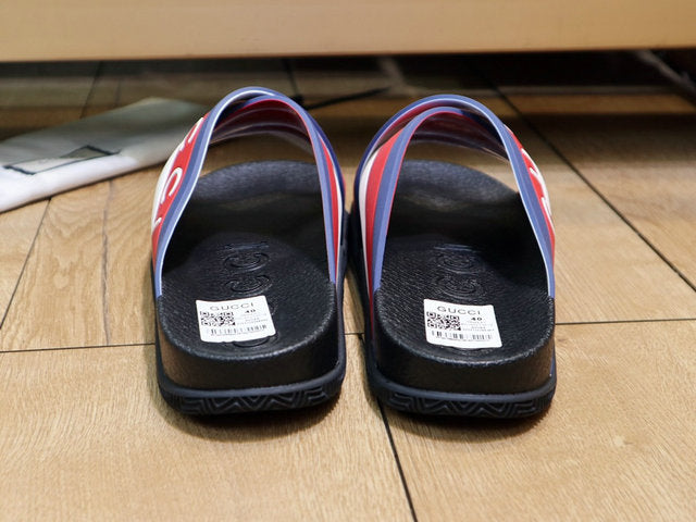 GU Slippers Slider 2 Color 's