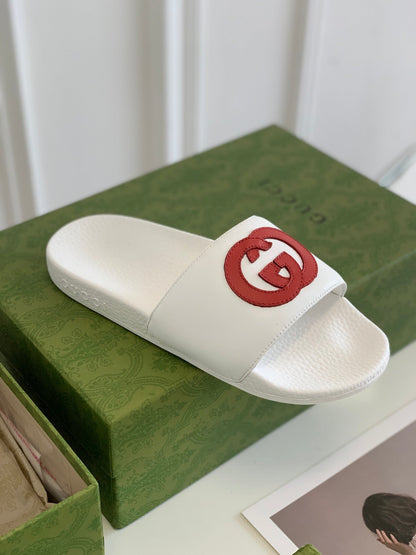 GU Slippers Slide White