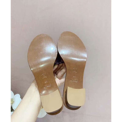 LU Slippers Brown