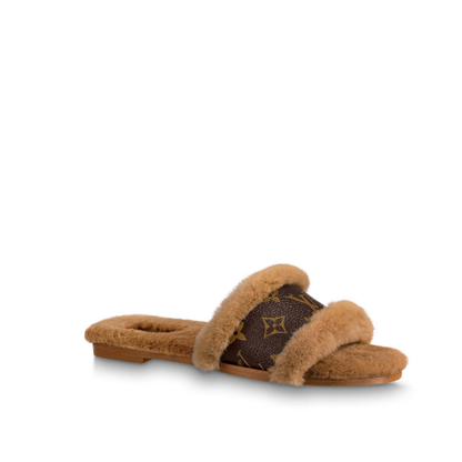 LU Slippers 2 Colors Fur