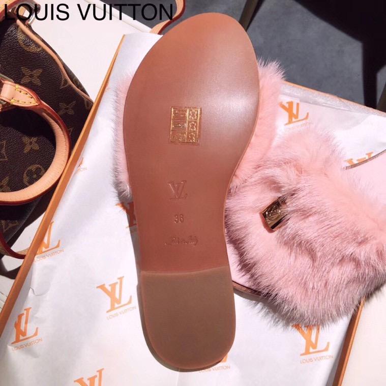 LU Slippers Fur Pink