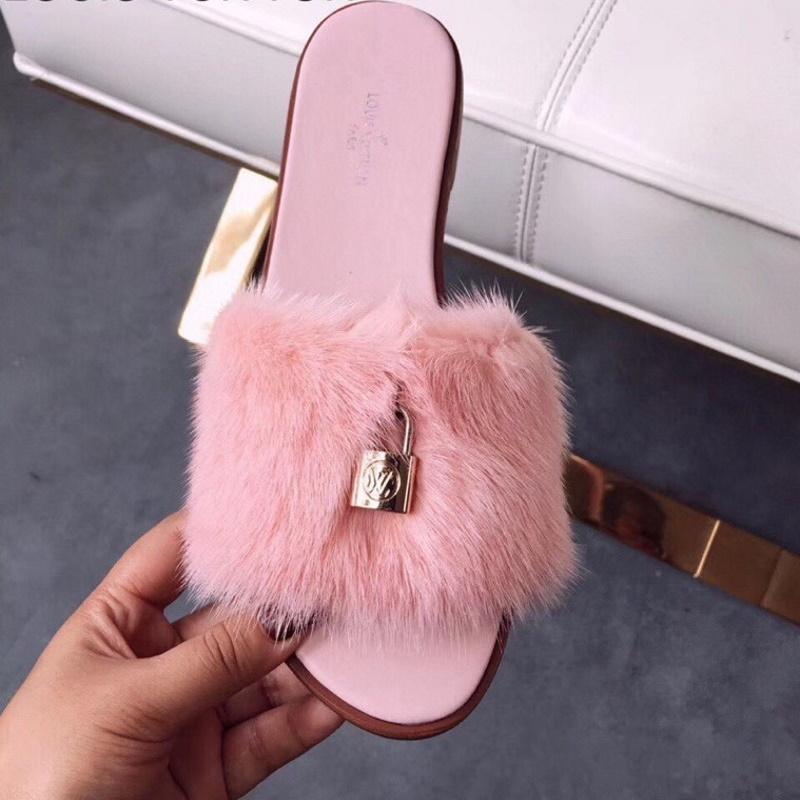 LU Slippers Fur Pink