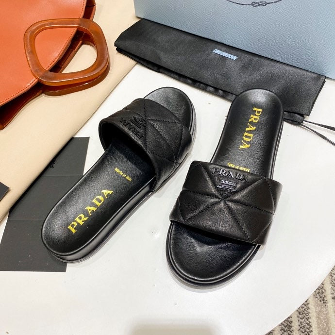 PRD  Slippers Flat Black