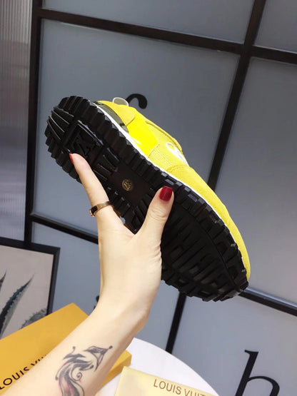 LU Sneakers Yellow