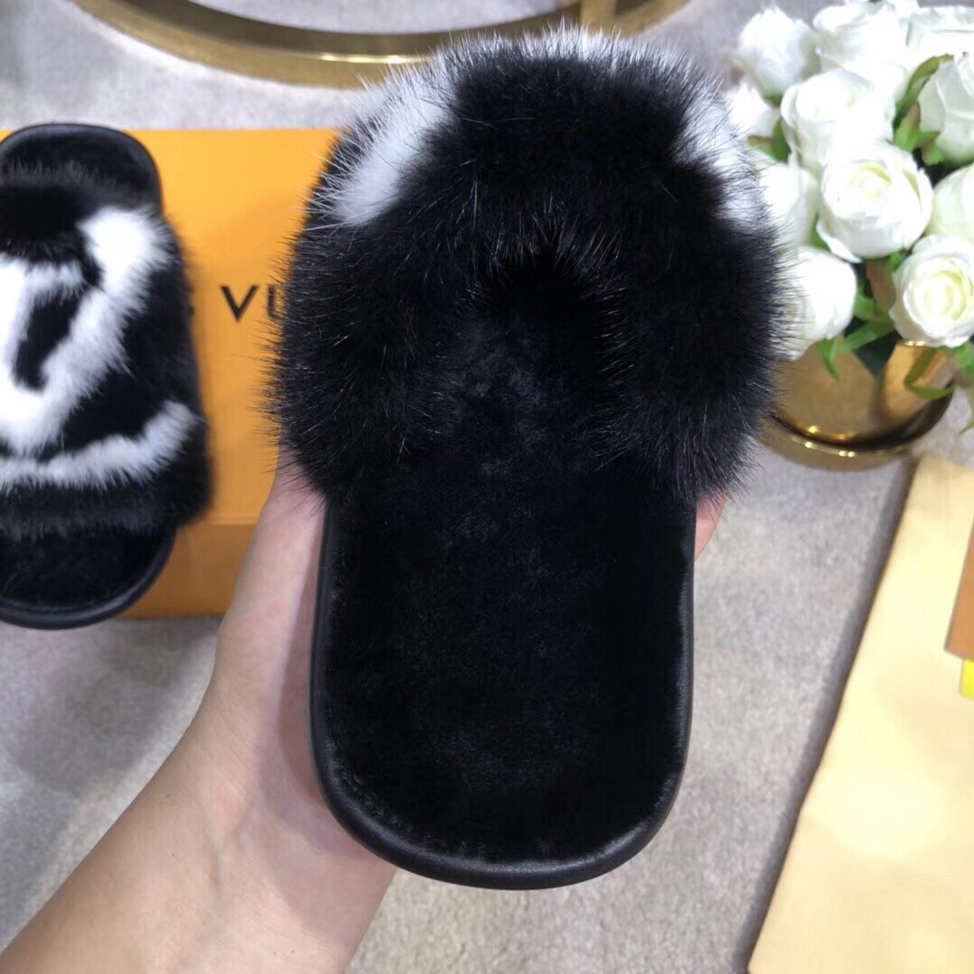 LU Mule Slippers Fur 2 Colors