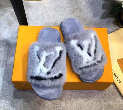 LU Mule Slippers Fur 2 Colors