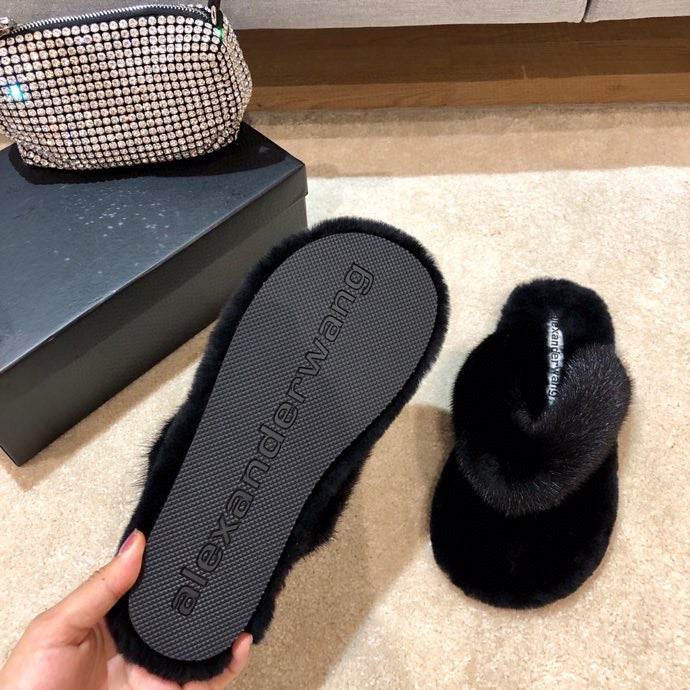 Wang Slippers Fur 2 Colors