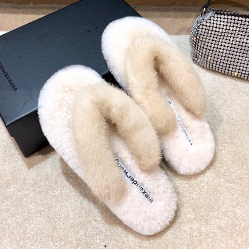 Wang Slippers Fur 2 Colors